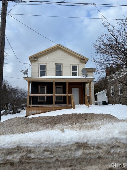 97 W Cayuga St, Oswego, NY 13126