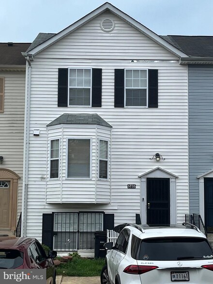 5735 Regency Ln, District Heights, MD 20747