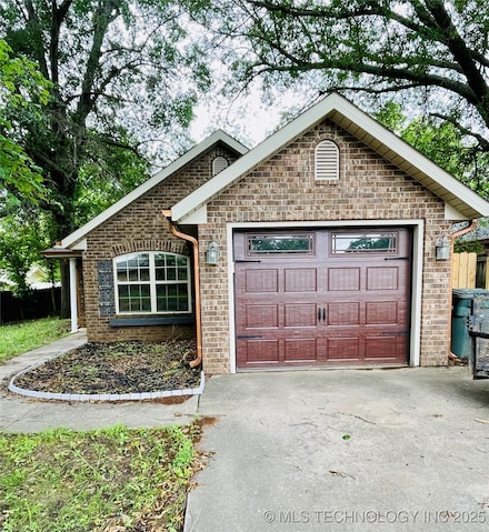 605 N Maple St, Sallisaw, OK 74955