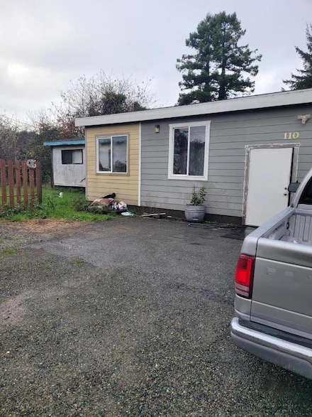 110 Penny Ln, Crescent City, CA 95531