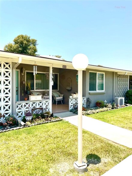 13751 Saint Andrews Dr Unit 33H, Seal Beach, CA 90740