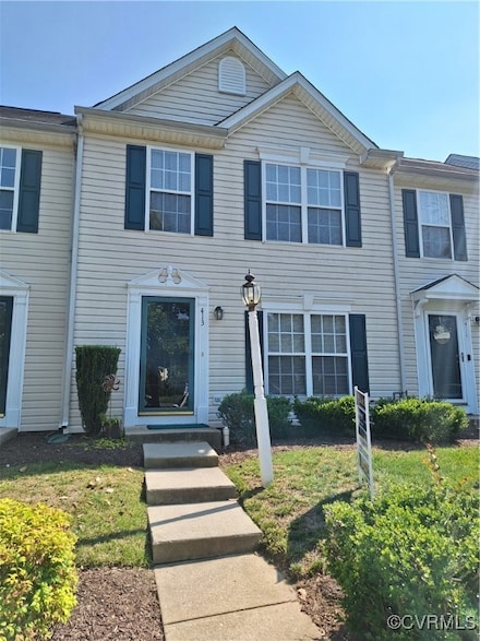 413 Hollybrook Ridge Ln, Richmond, VA 23223