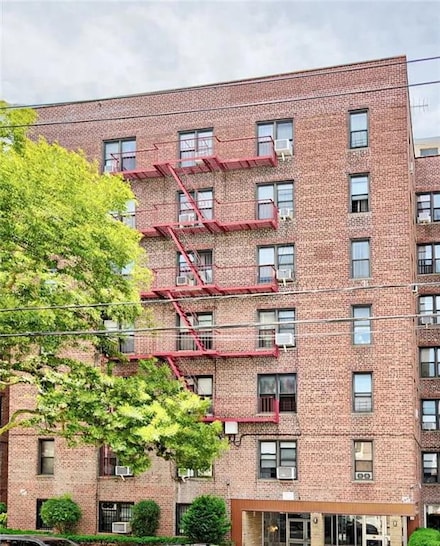 2400 E 3rd St Unit 317, Brooklyn, NY 11223