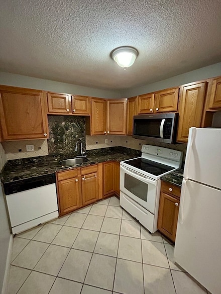 9 Weld St Unit 14, Framingham, MA 01702