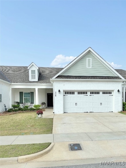 228 Royal Oaks Dr, Pike Road, AL 36064