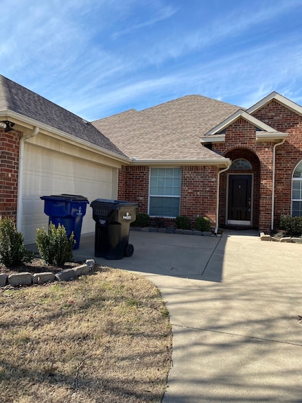 12811 Greenhaven Dr, Frisco, TX 75035
