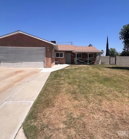 4924 Centaur St, Bakersfield, CA 93304