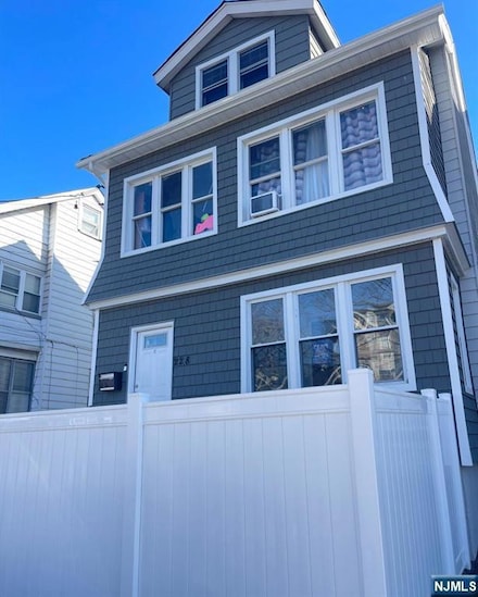 228-230 W End Ave, Newark, NJ 07106