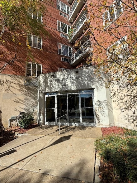 4625 Fifth Ave Unit 408, Pittsburgh, PA 15213