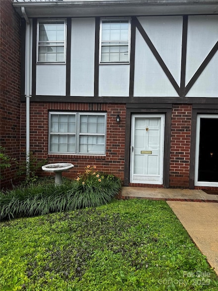 1300 Larchmont Place, Salisbury, NC 28144