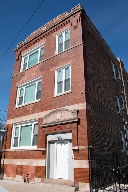 3410 W 24th St Unit 1, Chicago, IL 60623
