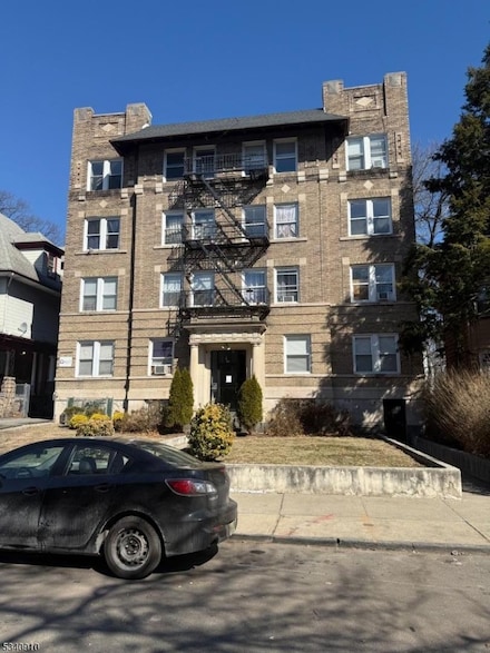 31 Beech St Unit 3A, East Orange, NJ 07018