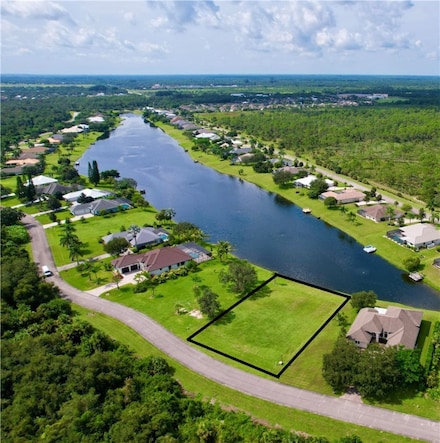 1552 Eagles Cir, Sebastian, FL 32958