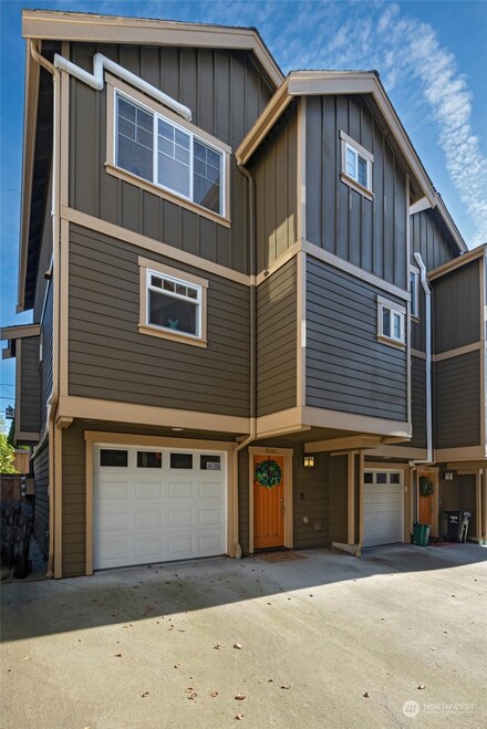 6505 16th Ave NW Unit C, Seattle, WA 98117