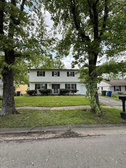 3391 Compton Dr, Columbus, OH 43219