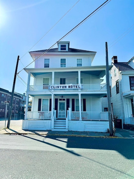 202 Perry St, Cape May, NJ 08204