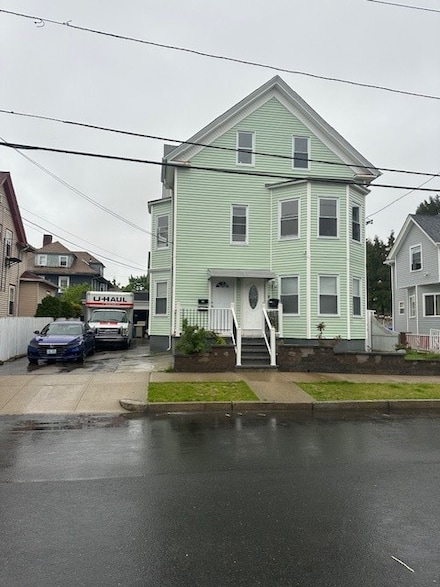 271 Massachusetts Ave, Providence, RI 02905