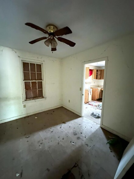110 Woodlawn Ave, Sumter, SC 29150