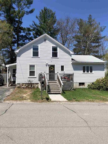 58 Plummer St, Manchester, NH 03102