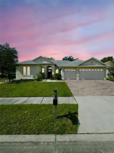 5525 Thorngrove Way, Spring Hill, FL 34609