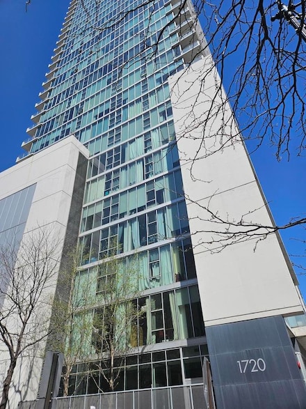 1720 S Michigan Ave Unit 2717, Chicago, IL 60616