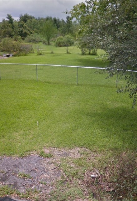 1737 W Highland Dr, Beaumont, TX 77705