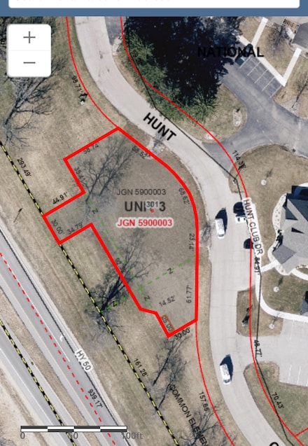 301 Hunt Club Ct, Lake Geneva, WI 53147