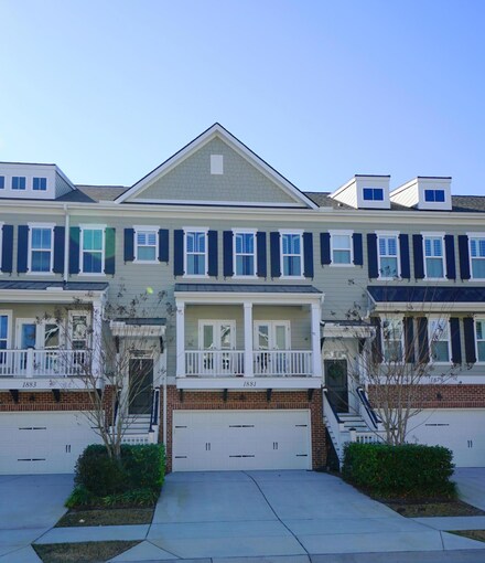 1881 Carolina Towne Ct, Mount Pleasant, SC 29464