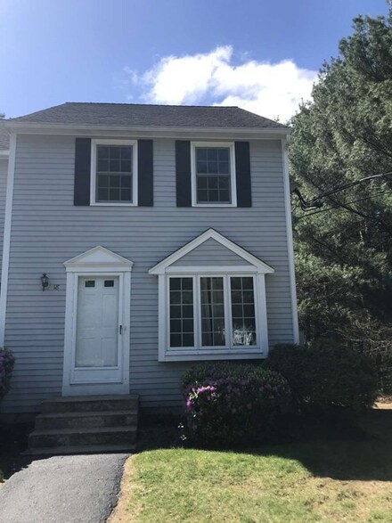 5 Spruce Tree Ln Unit 18, Norton, MA 02766