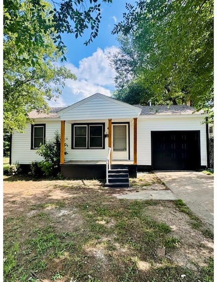 1412 NW 96th St, Oklahoma City, OK 73114