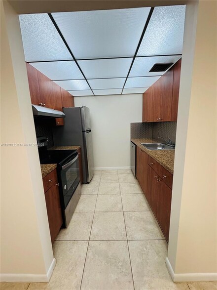 13250 SW 4th Ct Unit G109, Pembroke Pines, FL 33027