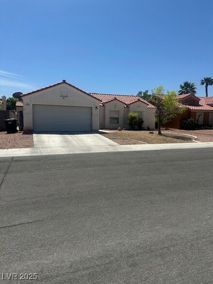 3937 Linniki St, North Las Vegas, NV 89032