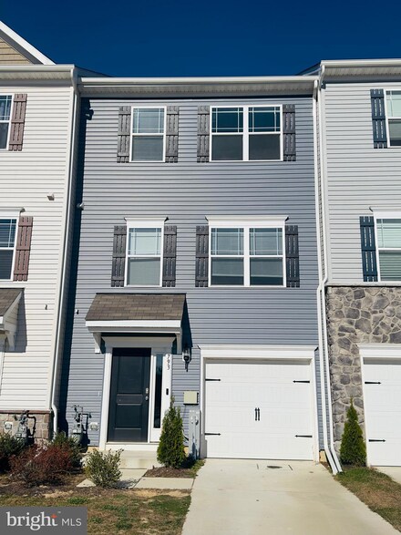 793 Magnolia Ridge Ct, Joppa, MD 21085