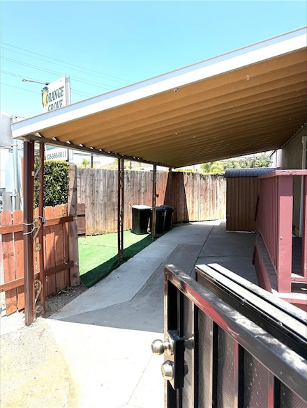 19548 E Cypress St Unit 17, Covina, CA 91724