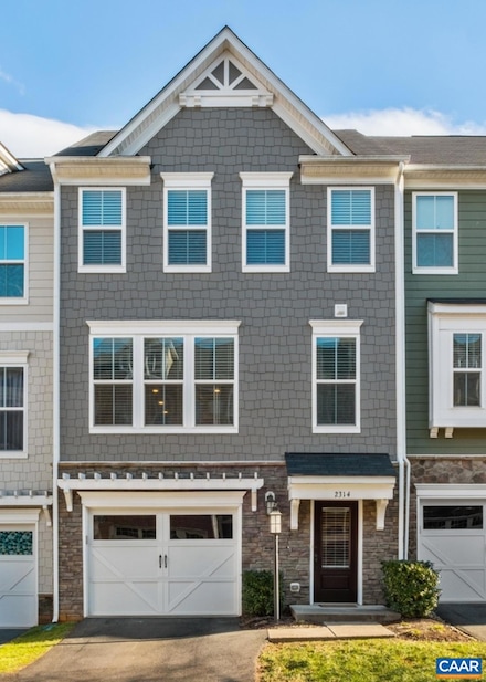 2314 Avinity Ct, Charlottesville, VA 22902