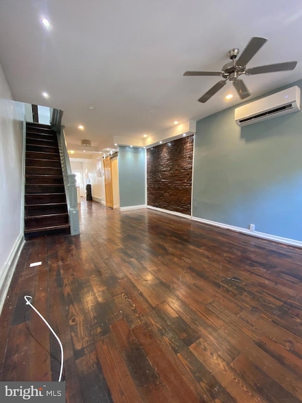 1040 Cantrell St, Philadelphia, PA 19148