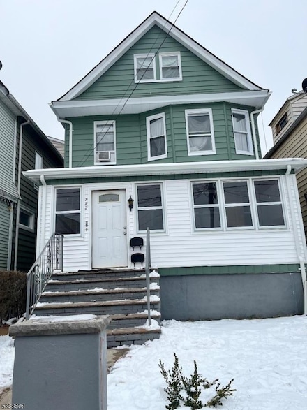 352 Jackson St, Orange, NJ 07050