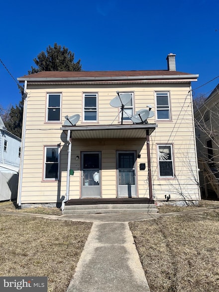 31 Maple St, Lebanon, PA 17046