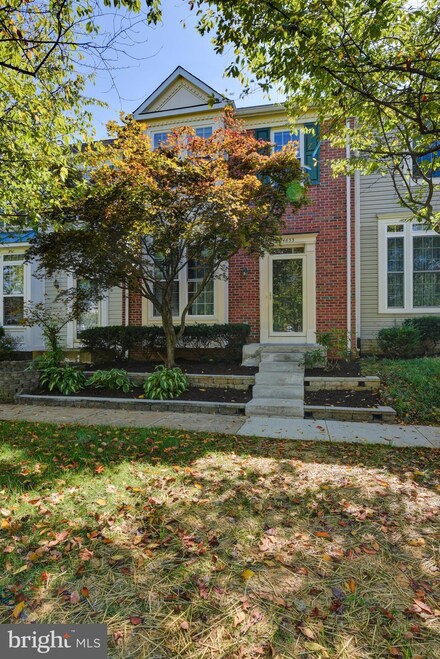 14633 Thera Way, Centreville, VA 20120