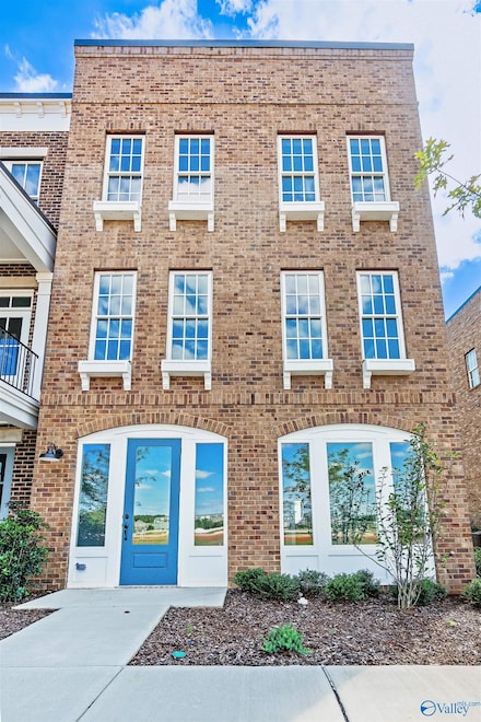 116 Saint Louis St, Madison, AL 35758