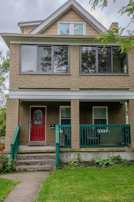 1639 Robinson Cir, Cincinnati, OH 45223