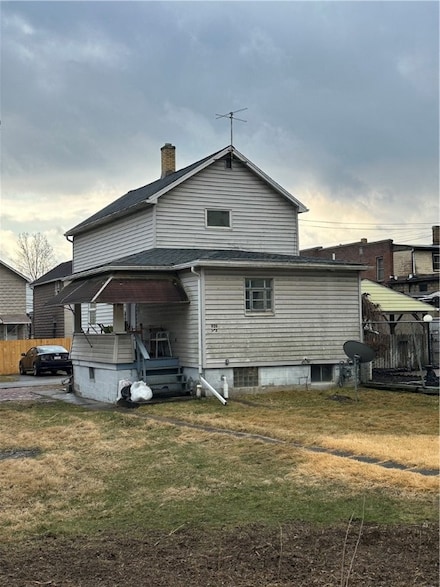 325 Quay St, East Vandergrift, PA 15629