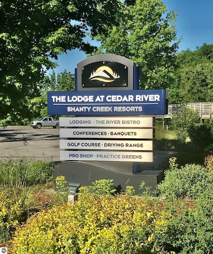 Units 162 & 163 Spyglass Hill, Bellaire, MI 49615