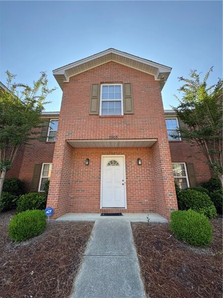 1477 N Donahue Dr Unit 3905, Auburn, AL 36830