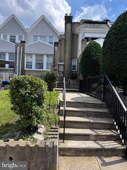 5222 Arlington St, Philadelphia, PA 19131