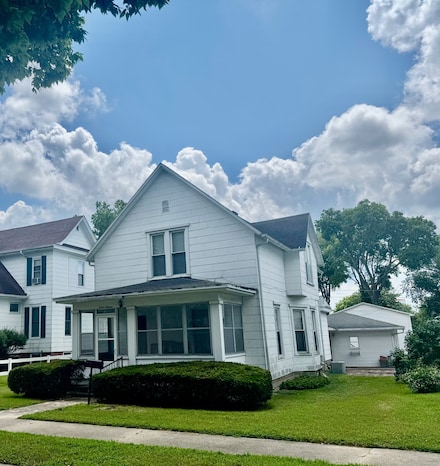 1216 Jefferson St, Beardstown, IL 62618