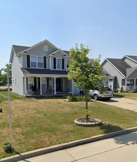 3803 Pebblebrook Ln, Champaign, IL 61822