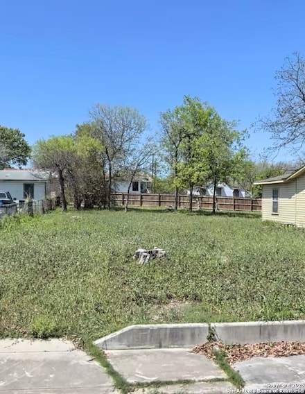 175 Kelly Dr, San Antonio, TX 78214