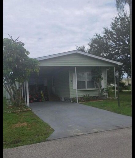 1 Flores Way, Port St. Lucie, FL 34952