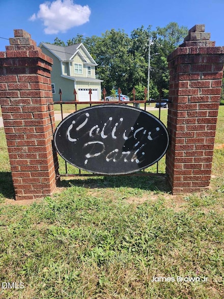 112 N Carver St, Raleigh, NC 27610